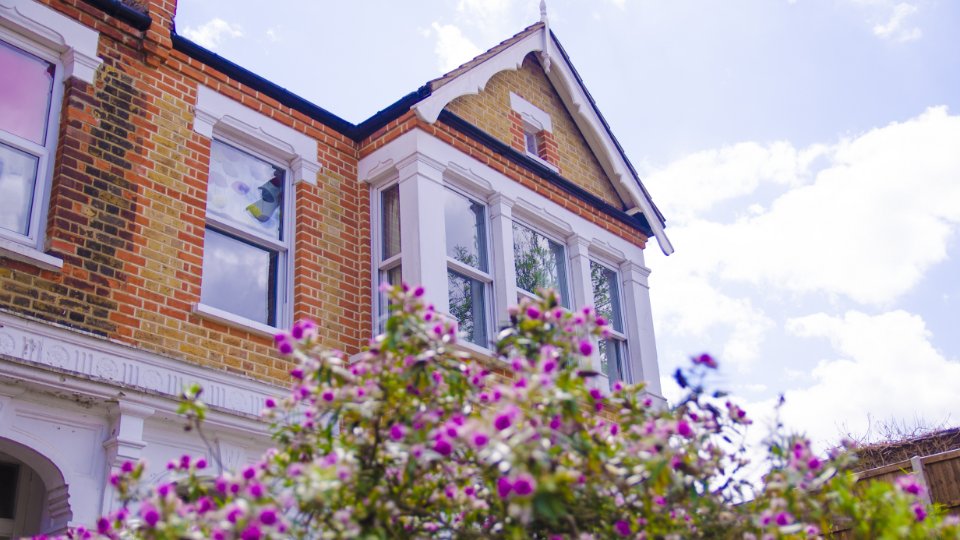 https://partridge.develop.propertystream.co/content/uploads/Area-guide-Shirley-Housing.jpg